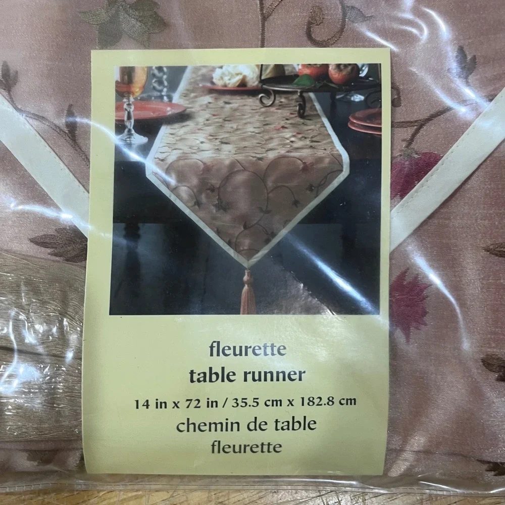 Pier 1 Fleurette Table Runner Rose Gold Floral Embroidered Tassel 14x72‎ NIP Vtg